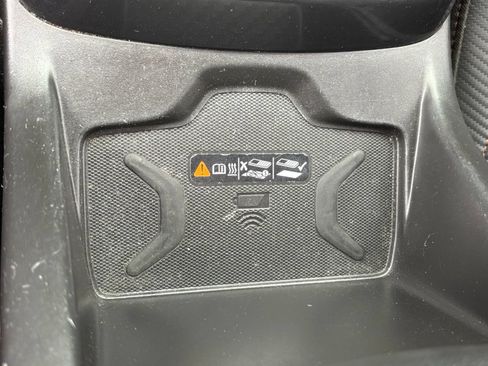 Used 2021 GMC Canyon AT4 w/ Driver Alert Package AWD/4WD image 23
