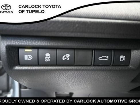 Used 2026 Toyota Camry LE w/ Convenience Package FWD image 21