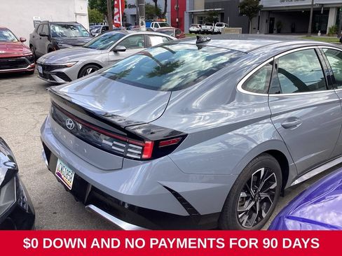 Used 2025 Hyundai Sonata SEL FWD image 7