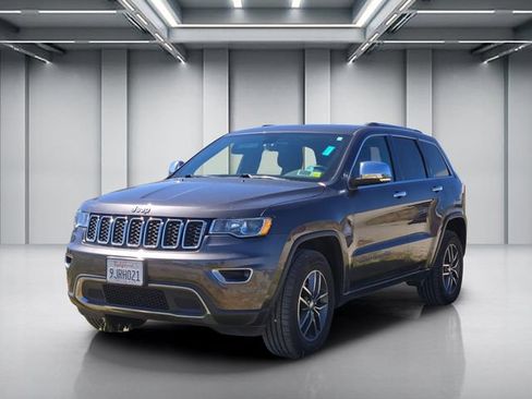 Used 2018 Jeep Grand Cherokee Limited AWD/4WD image 3