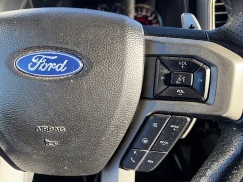 Used 2018 Ford F150 Raptor w/ Equipment Group 802A Luxury AWD/4WD image 19