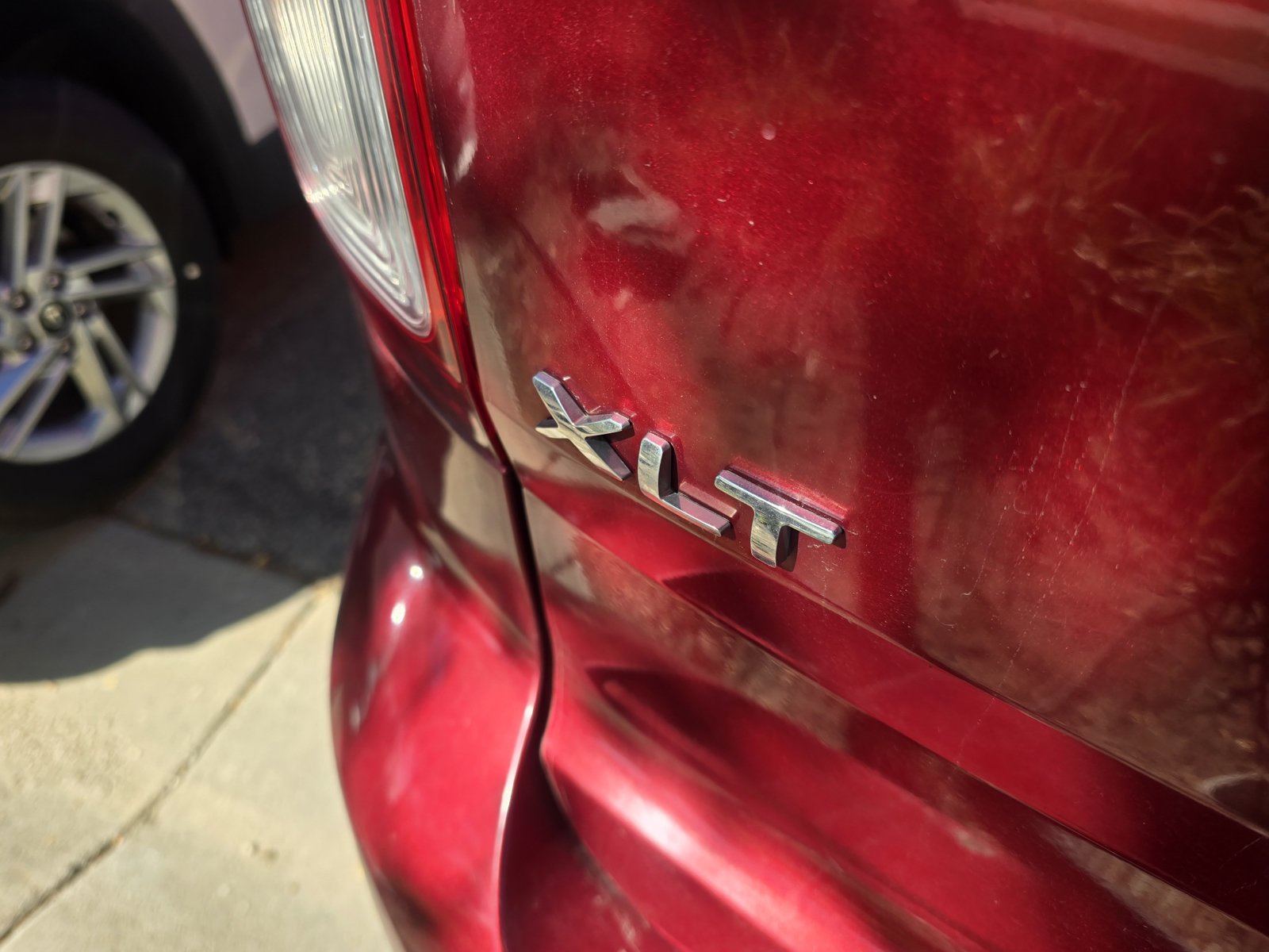 Used 2013 Ford Explorer XLT AWD/4WD image 20