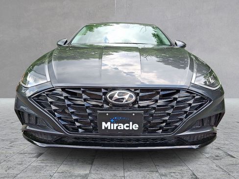 Used 2022 Hyundai Sonata SEL w/ Winter Weather Package image 2