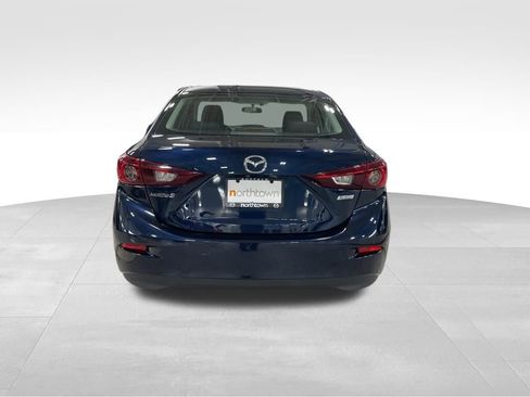 Used 2017 MAZDA MAZDA3 Sport w/ Preferred Equipment Package image 8