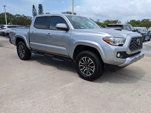 Used 2021 Toyota Tacoma TRD Sport RWD image 1
