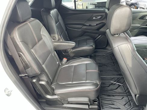 Used 2023 Chevrolet Traverse RS w/ LPO, Floor Liner Package image 27