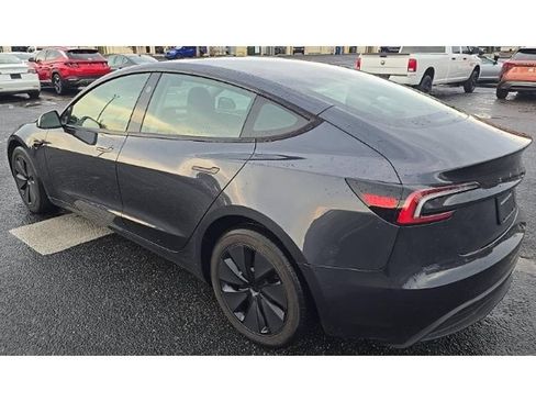 Used 2025 Tesla Model 3 Long Range AWD/4WD image 4