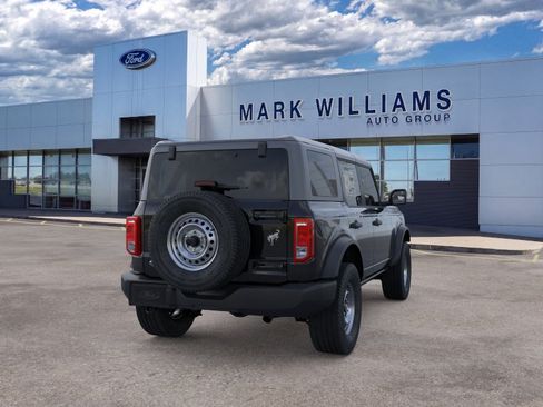 New 2026 Ford Bronco 4-Door AWD/4WD image 9