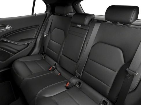 Used 2018 Mercedes-Benz GLA 250 4MATIC image 8