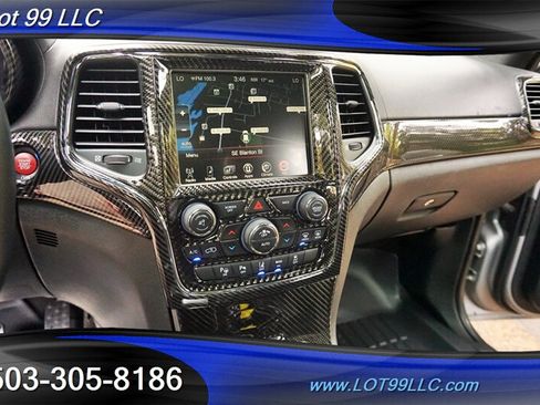 Used 2017 Jeep Grand Cherokee SRT AWD/4WD image 22