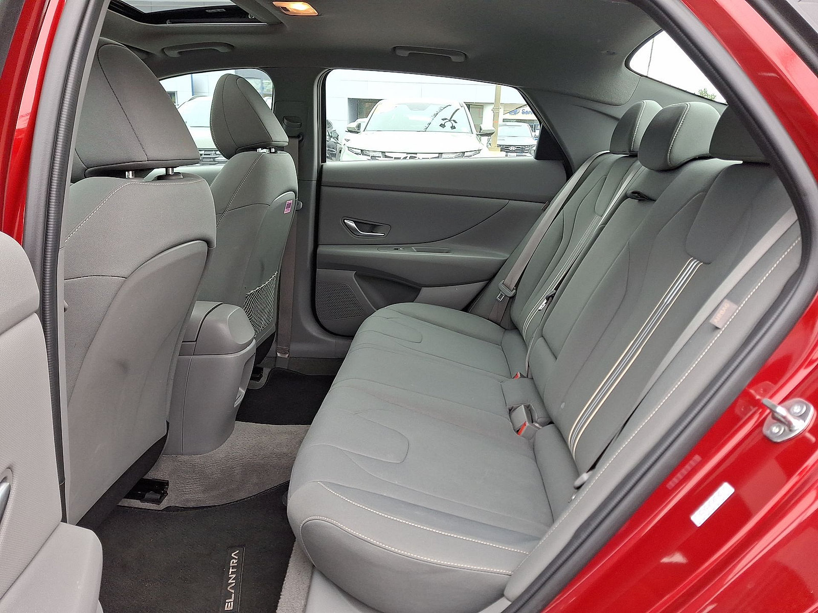 Certified 2024 Hyundai Elantra SEL w/ Convenience Package FWD image 19