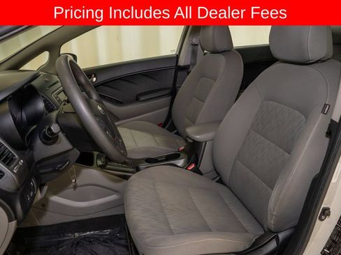 Used 2014 Kia Forte LX FWD image 9
