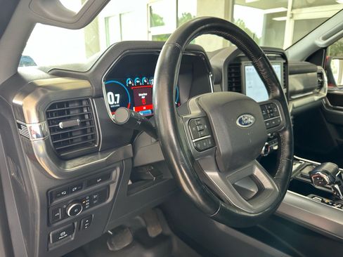 Used 2022 Ford F150 Lariat w/ Trailer Tow Package AWD/4WD image 21