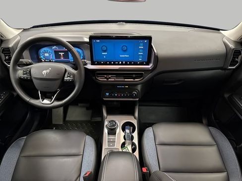 Used 2025 Ford Bronco Sport Outer Banks w/ Topo Graphic Package image 12