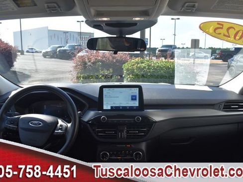 Used 2025 Ford Escape Active FWD image 3
