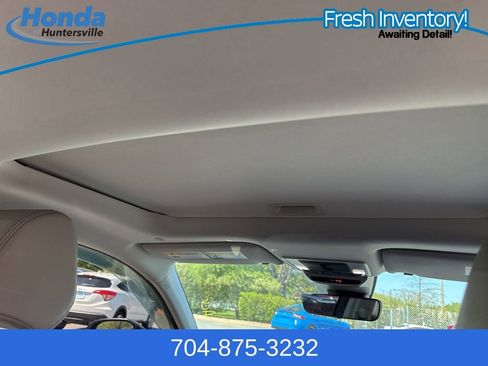 Used 2024 Honda HR-V EX-L image 13