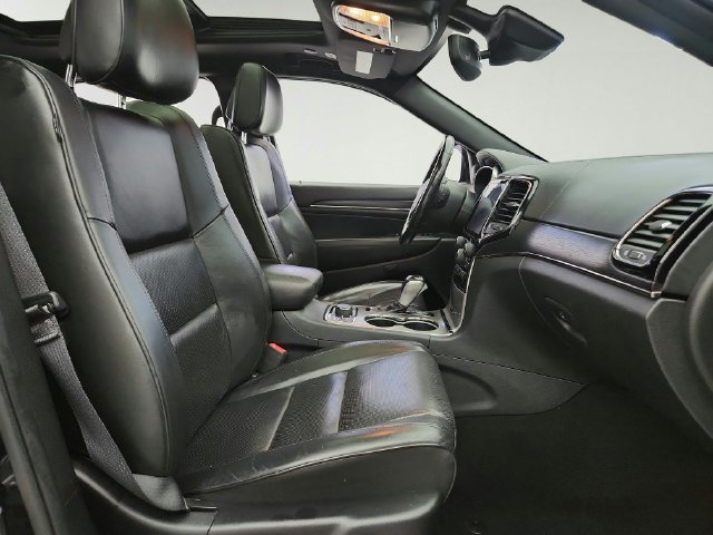 Used 2020 Jeep Grand Cherokee High Altitude AWD/4WD image 34