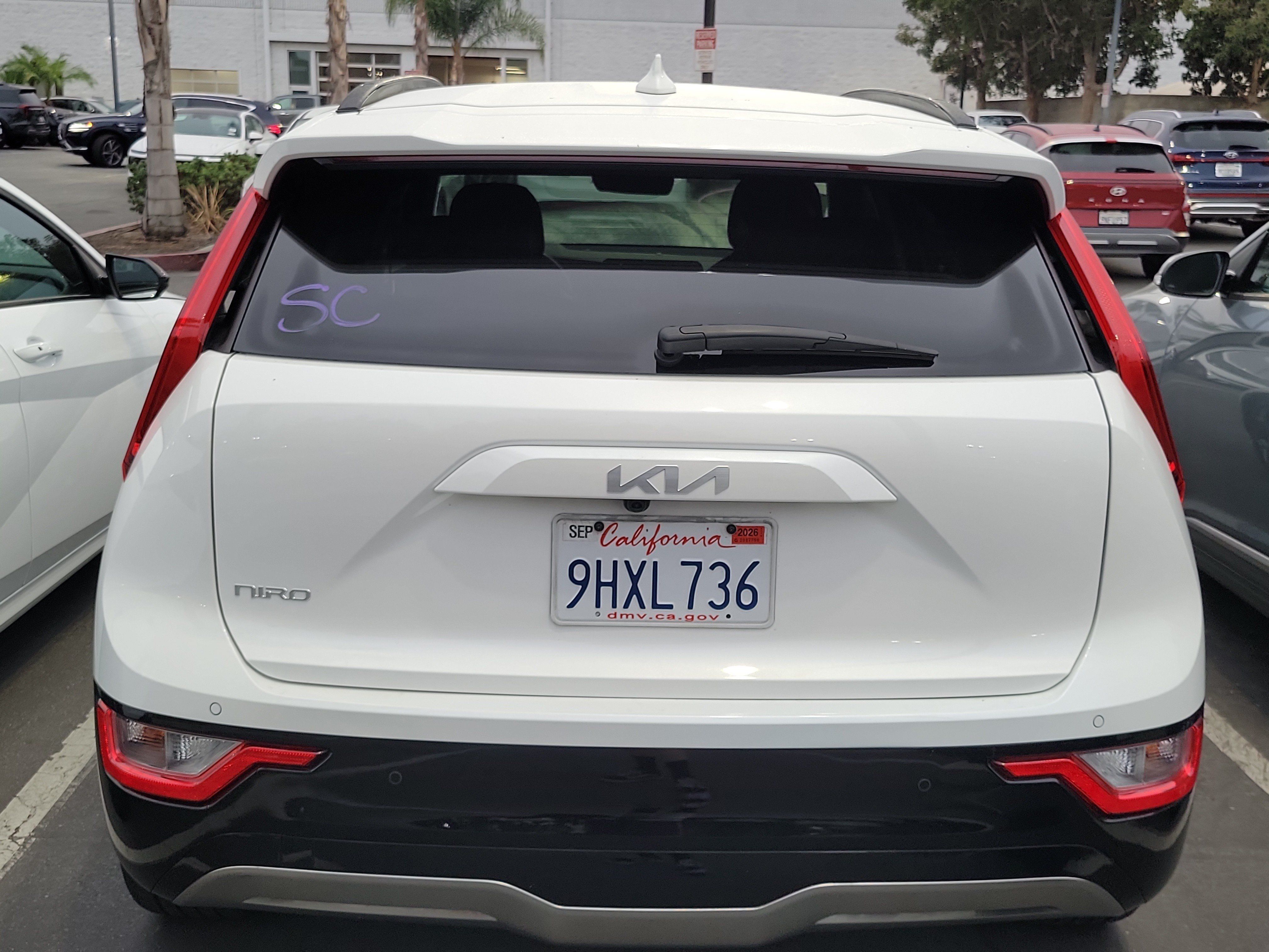 Used 2023 Kia Niro Wind FWD image 5