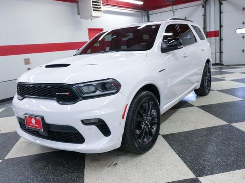 Used 2023 Dodge Durango R/T RWD image 6