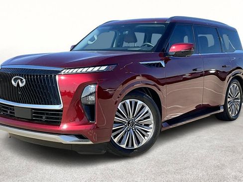 Certified 2025 INFINITI QX80 Luxe image 14