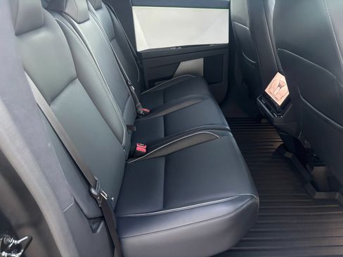 Used 2024 Tesla Cybertruck AWD Crew Cab image 14