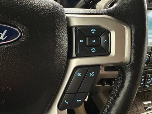 Used 2017 Ford F350 Lariat w/ FX4 Off-Road Package image 59