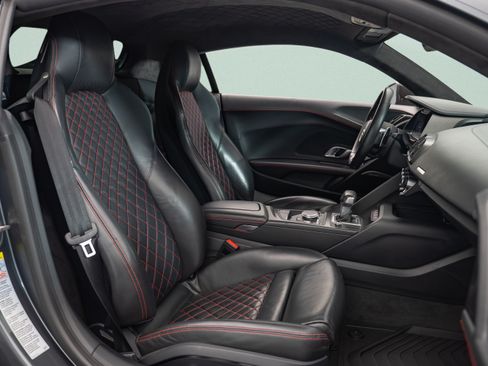 Used 2017 Audi R8 V10 plus AWD/4WD image 10