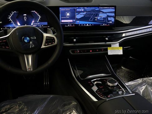 New 2027 BMW X7 xDrive40i w/ M Sport Package AWD/4WD image 17