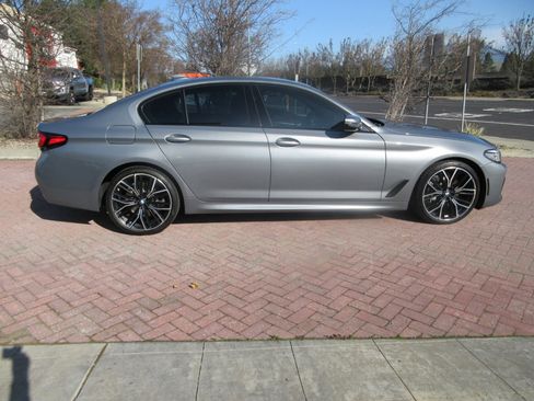 Used 2023 BMW 540i w/ M Sport Package image 79