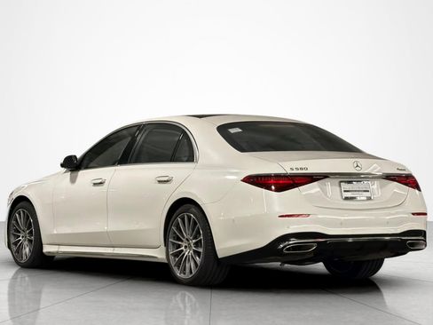 New 2026 Mercedes-Benz S 580 4MATIC Sedan image 3