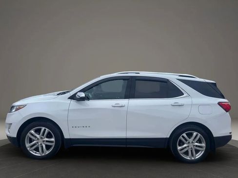 Used 2021 Chevrolet Equinox Premier AWD/4WD image 18