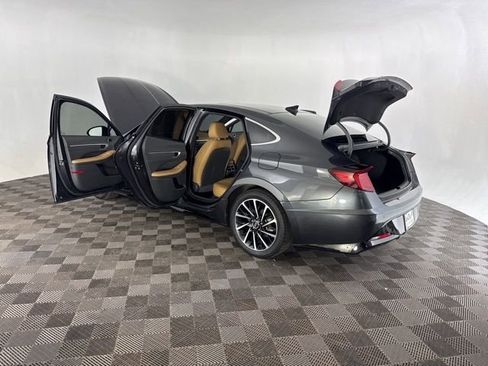 Used 2021 Hyundai Sonata Limited image 18