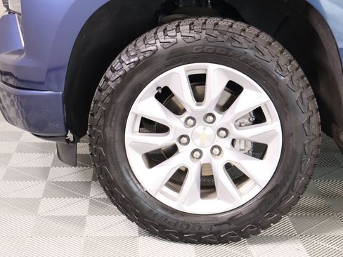 Used 2022 Chevrolet Silverado 1500 Custom RWD image 16