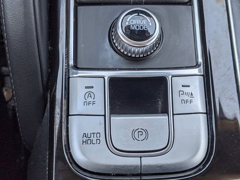 Certified 2022 Kia Telluride EX w/ EX Premium Package image 28