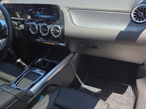 Certified 2026 Mercedes-Benz GLA 250 image 16