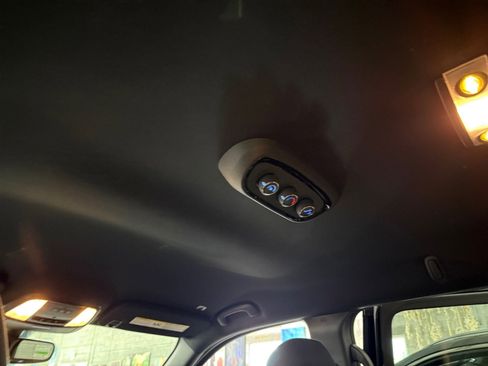 Used 2024 Dodge Durango R/T w/ Blacktop Package image 46