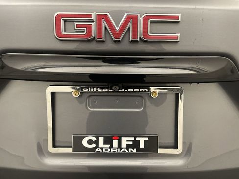Used 2020 GMC Terrain SLE w/ Driver Convenience Package image 25