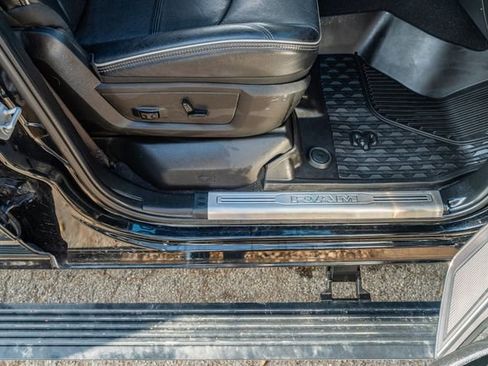 Used 2020 RAM 3500 Limited image 43