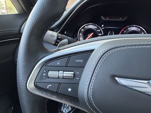 Used 2025 Genesis GV70 2.5T w/ Sport Prestige Package image 29