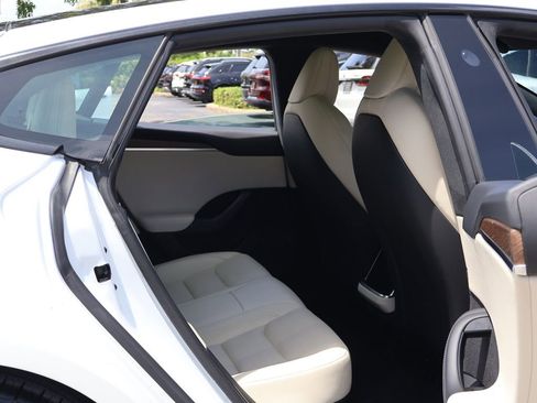 Used 2023 Tesla Model S Standard Range AWD/4WD image 39