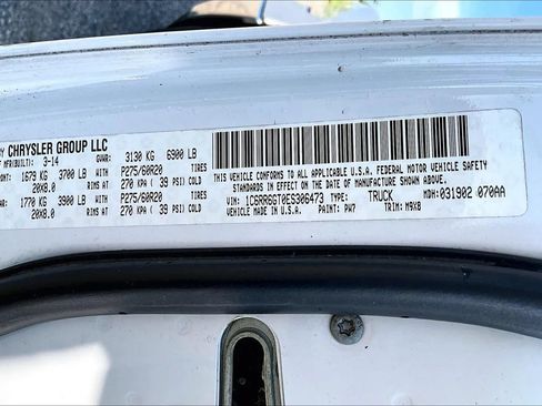 Used 2014 RAM 1500 Classic SLT RWD image 19