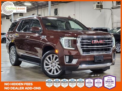 Used 2022 GMC Yukon SLT w/ SLT Premium Package