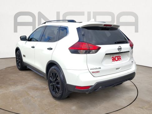 Used 2017 Nissan Rogue SV FWD image 11