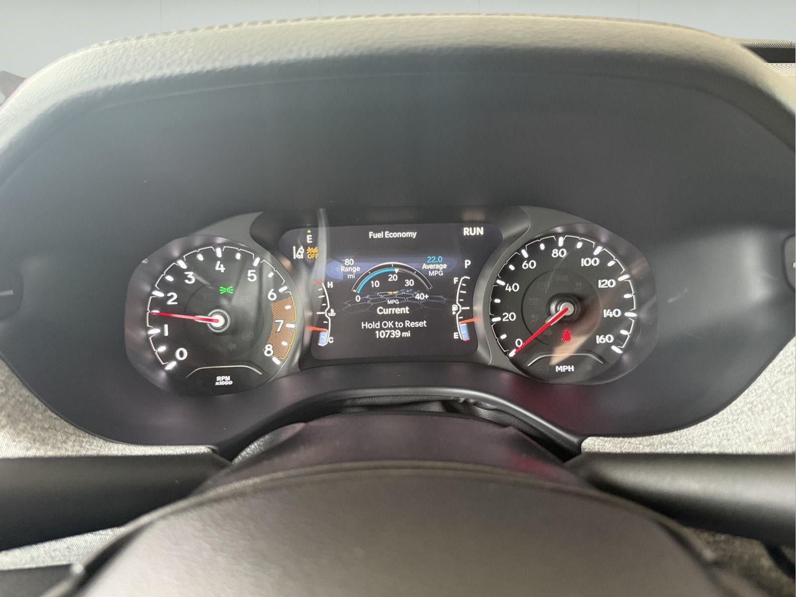 Used 2024 Jeep Compass Latitude AWD/4WD image 9