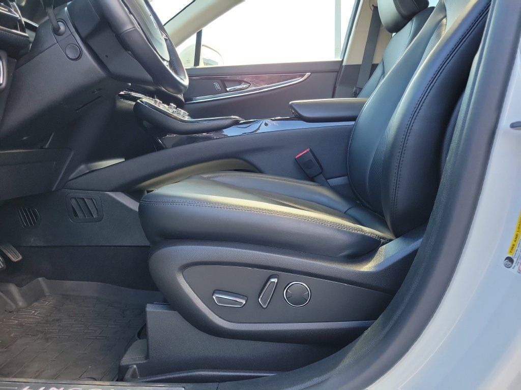 Certified 2023 Lincoln Nautilus Reserve AWD/4WD image 19