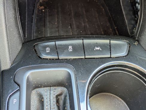 Used 2023 Chevrolet TrailBlazer LS image 21