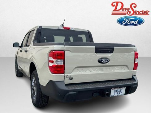New 2025 Ford Maverick XLT w/ XLT Luxury Package image 9
