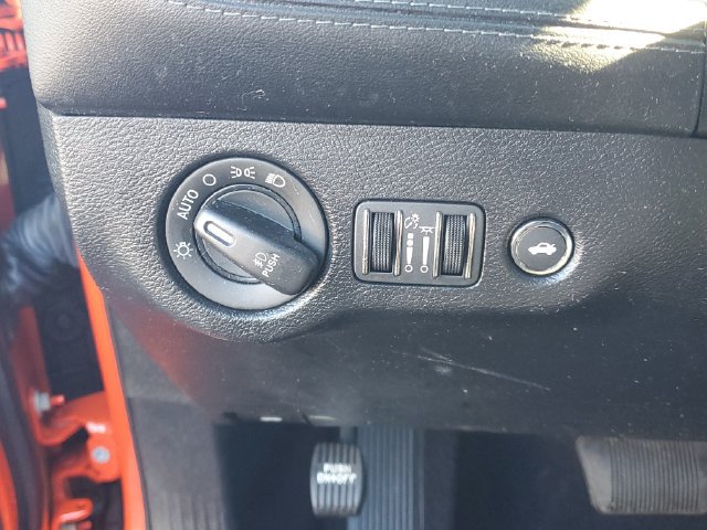 Used 2020 Dodge Challenger GT w/ Plus Package AWD/4WD image 17