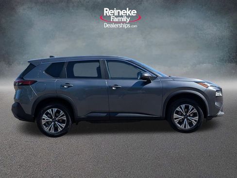 Used 2023 Nissan Rogue SV FWD image 4