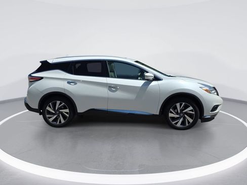 Used 2017 Nissan Murano S AWD/4WD image 2